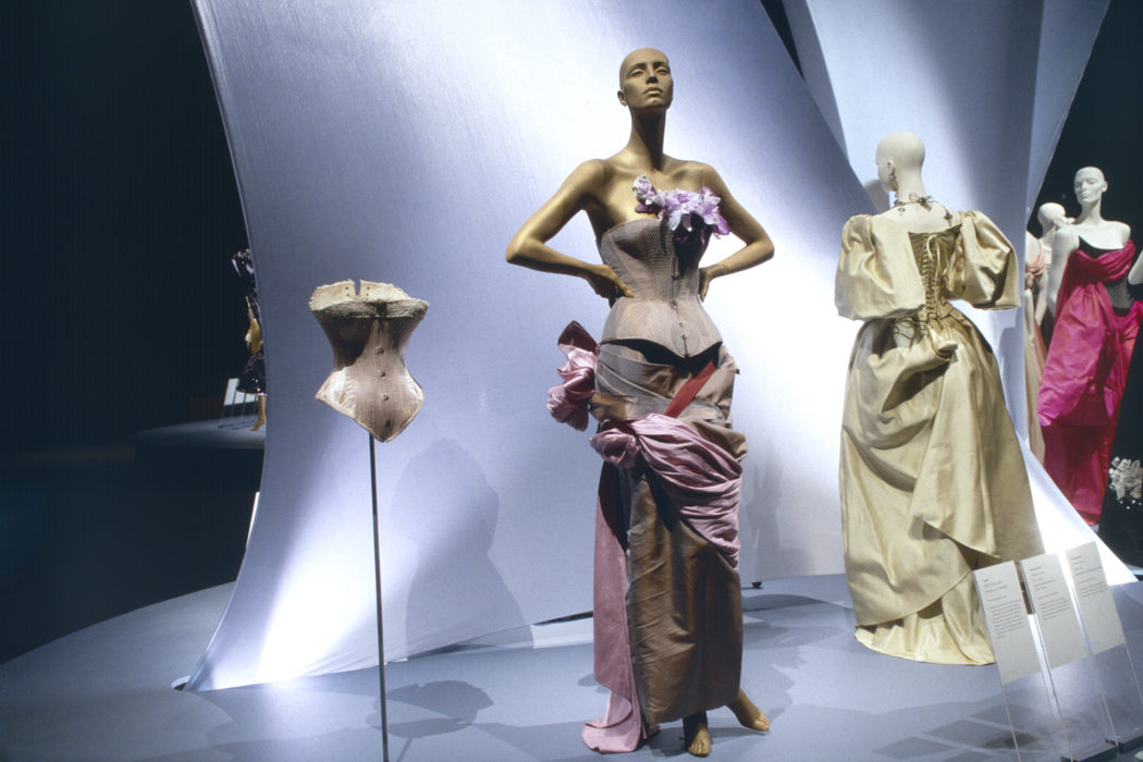 the corset a cultural history by valerie steele the corset a cultural history by valerie steele